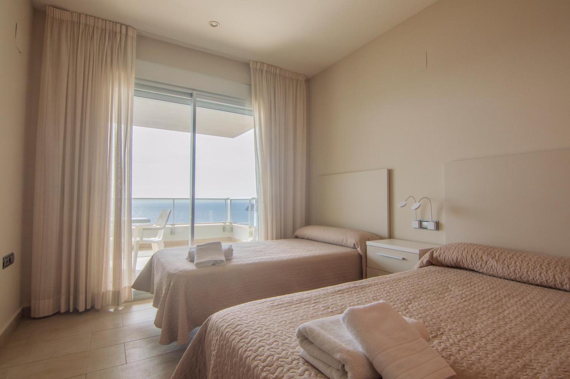 Apartamentos Entremares - Grupo Antonio Perles Calpe Exterior foto